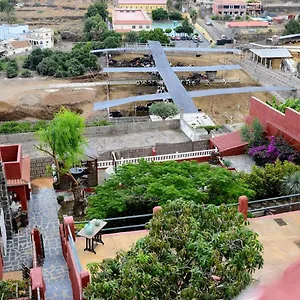 https://gardens-by-the-sea-daemar-house.in-canary-islands.com
